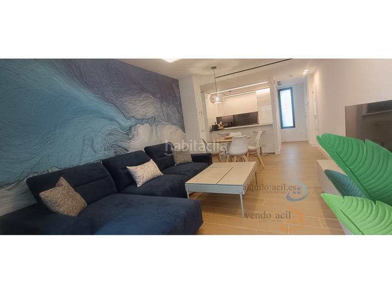 Foto e9890e28-93e5-488e-a078-e493afad31d0. Alquiler apartamento obra nueva edif. españa 75m2 a paso de la playa recinto cerrrado con piscina, sala de gim. parking y sauna. en Fuengirola