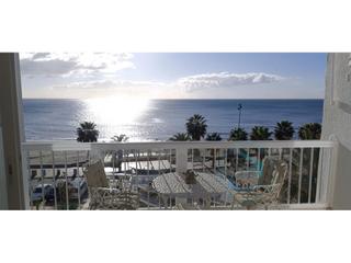Rent Apartment in P.º marítimo rey de españa, 106 106. Carvajal  bonito y acogedor piso para disfrutar de vistas hermos