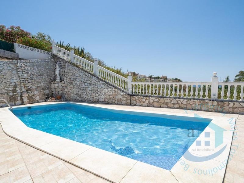 Foto 128c184b-2cc9-4109-a3c5-ab0534aa4d71. Affitto casa con parcheggio piscina in El Faro de Calaburra - Chaparral Mijas