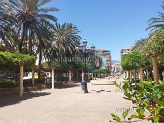 Lloguer Apartament en Centro ciudad. Los boliches 110m2  disponible octubre a junio 2026 !!