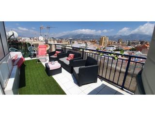 Dachwohnung  Camino de coín. Venta bello atico  fuengirola  acceso directo desde el ascesor!!