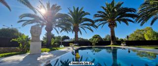 Chalet en Cala d´Or. Espléndida villa de estilo moderno con licencia de alquiler, ubi