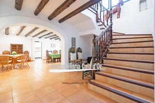 Chalet à Cala d´Or. Villa con piscina y licencia turística en primera línea de puert