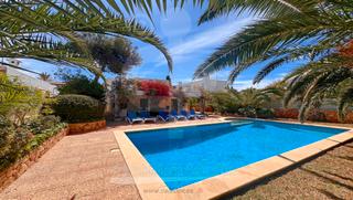 Xalet a Cala d´Or. Villa punta des port con etv