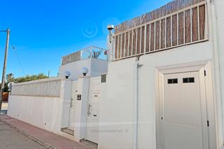 Appartement à Cala d´Or. Lujosa planta baja en el centro de cala dor