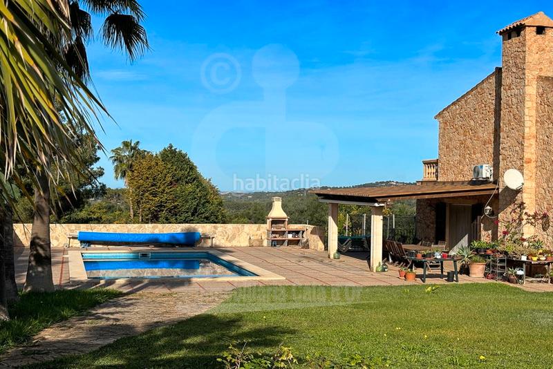 Foto 0fa94ce2-4685-45f9-97ac-4f9590d65539. Chalet mit parking in Felanitx poble Felanitx