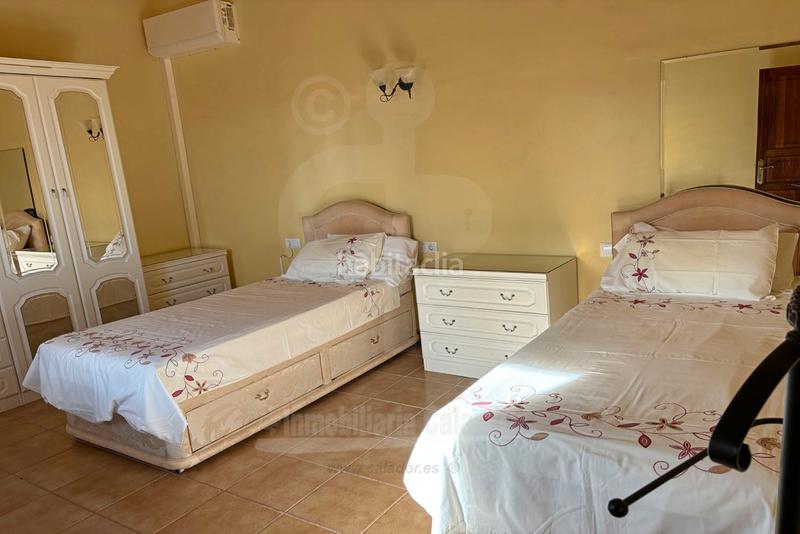 Foto b0648779-427c-49f0-9584-6834f2556490. Chalet mit parking in Felanitx poble Felanitx