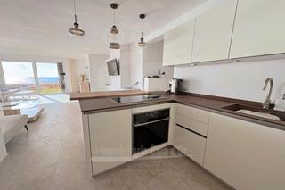 Appartement à Cala d´Or. Apartamento reformado en primera linea del mar con vistas espect