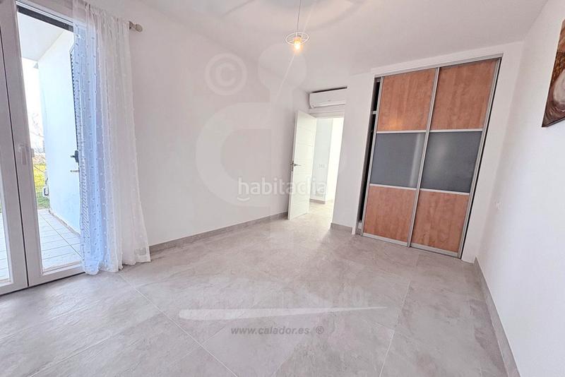 Foto fee4d4d2-f2bc-44c9-a3fd-7c8bc8c3c459. Piccolo appartamento con piscina in Cala d´Or Santanyí