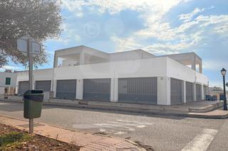 Lloguer Local Comercial a Cala d´Or. Local comercial en alquiler zona colegios