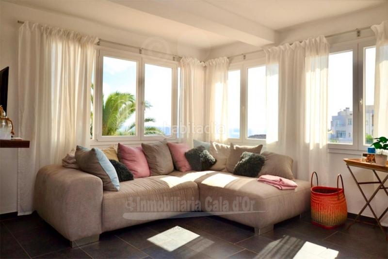 Foto 71ba9704-464c-439d-af26-50a5538ee3e9. Chalet villa en primera línea de mar de es forti en Santanyí