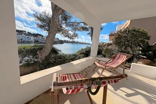 Chalet à Portopetro. Villa de ensueño en primera línea de mar en porto petro
