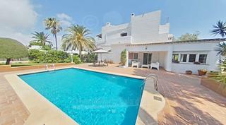 Xalet a Cala d´Or. Villa en segunda línea de la marina de cala dor