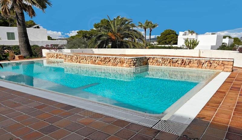 Foto 0f6f94a9-610f-4aac-8b09-6af14d5465df. Maison jumelée avec chauffage parking piscine dans Cala d´Or Santanyí