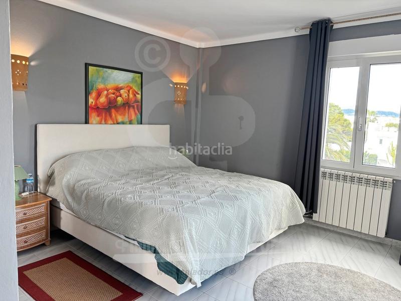 Foto 6bf0ed15-ce42-461a-afe6-5e1e8b3f1f88. Maison jumelée avec chauffage parking piscine dans Cala d´Or Santanyí