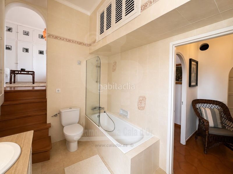 Foto f7510342-56a8-4461-bd55-5b101aa8e2a9. Xalet amb aparcament piscina a Cala d´Or Santanyí