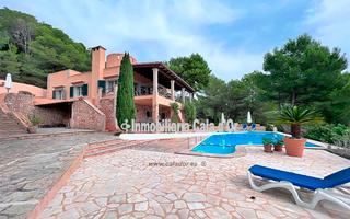 Masia a Felanitx Poble. Finca en es carritxó con vistas al mar