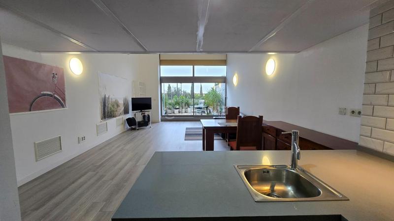 Foto bb79d237-7f3f-42b8-96cb-68ecc20001a5. Loft en calle creu roja 1 loft en creu roja 1 con terraza en Valencia