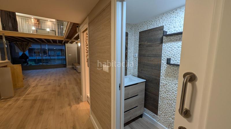 Foto 32a217a8-e91f-46a4-b2d1-d71d3fff1999. Loft piso en venta en calle de la creu roja, 1 en Valencia