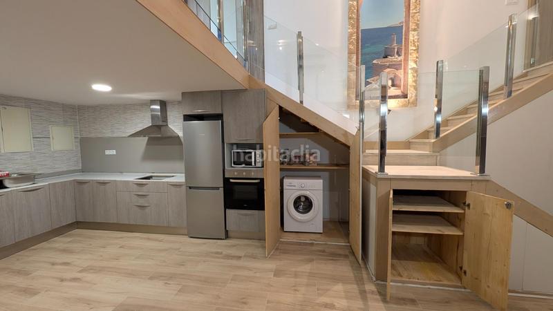 Foto 7cfa4a36-4a45-42f0-9c50-e197fec098d8. Loft piso en venta en calle de la creu roja, 1 en Valencia