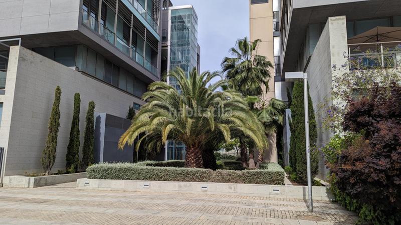 Foto cc926b54-2e41-48c3-85d1-fe4be4815797. Loft piso en venta en calle de la creu roja, 1 en Valencia