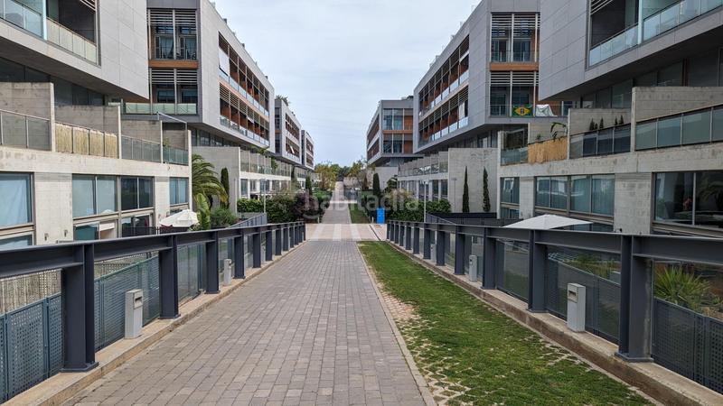 Foto ed4ac42d-6776-4e24-ba9c-9fc7c2080b17. Loft piso en venta en calle de la creu roja, 1 en Valencia