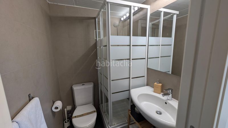 Foto 3a004d79-75a5-447a-964d-eb56e2f8c1f9. Dúplex a calle creu roja 1 a Vara de Quart Valencia