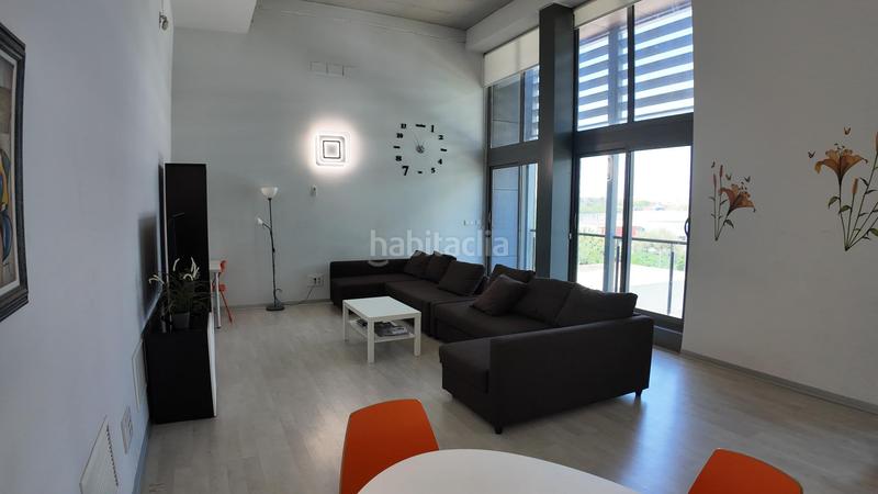 Foto 86f90dcd-295d-41a4-8585-1d75e91c6425. Loft dans calle creu roja 1 dans Vara de Quart Valencia