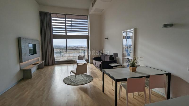 Foto 251e2c86-0987-44dd-8e1f-11cbdf928564. Miete loft in calle andarella 2 in Barrio de la Luz Xirivella