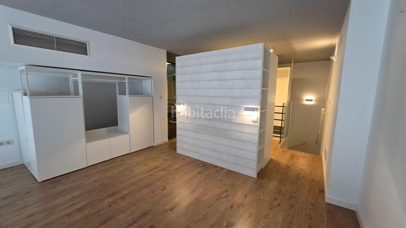 Foto 73102fde-c0ea-4d80-ae1b-9b223ba21416. Loft amb calefacció aparcament piscina a Vara de Quart Valencia