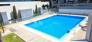 Loft a Vara de Quart. Excelente loft con terraza en ros casares