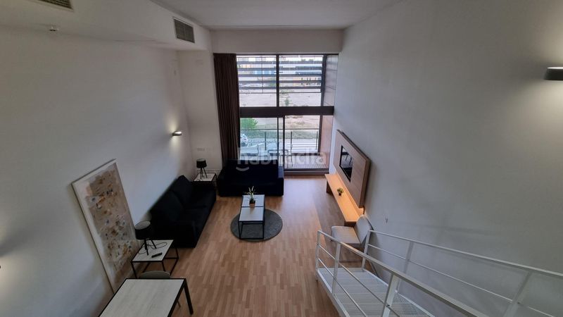 Foto d0b1ed1a-62fd-4854-bcf7-7ba11a73ec1e. Lloguer loft amb aparcament a Barrio de la Luz Xirivella