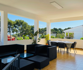 Casa a La Pedrera-Vessanes. Amplio chalet con vistas al mar en denia