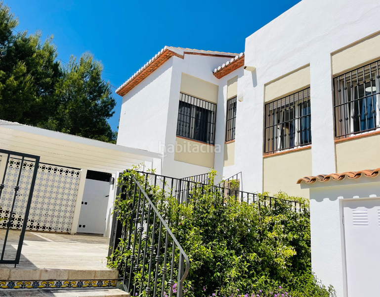 Foto e9e35b11-6f5e-47aa-94d9-5e8d8f098660. Casa amplio chalet con vistas al mar en denia en La Pedrera-Vessanes Dénia