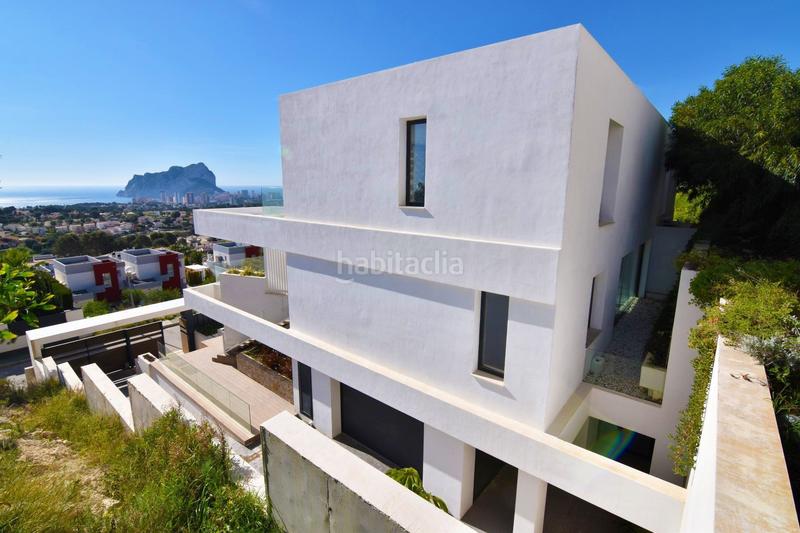 Foto d0ea7a93-3a4f-456d-9809-f939a00afec1. Casa con piscina in Cometa Calp
