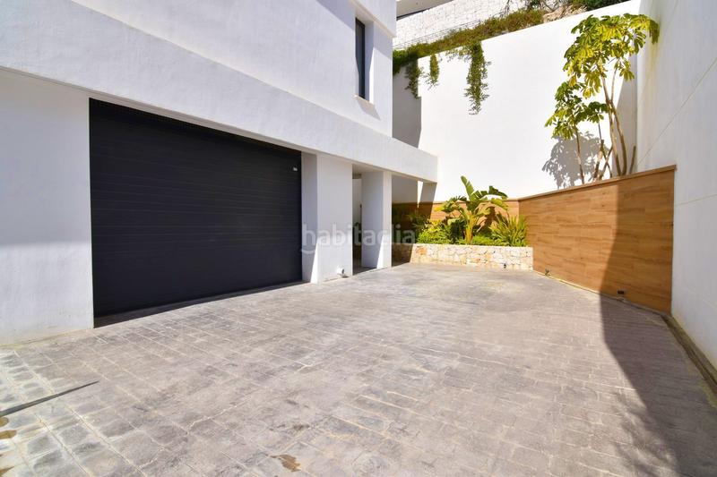 Foto ae6866b5-d509-4b5a-bfd0-6add97417d2f. House with pool in Cometa Calp