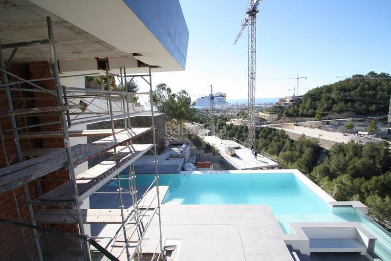 Foto 4b4641c4-ca64-46bc-bd99-4fee6e318f09. Casa en Cala Advocat-Baladrar Benissa