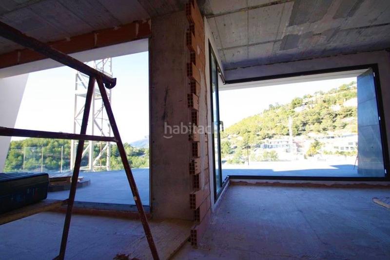 Foto c7bc2a68-aa1a-4efd-840f-46fc43b4bc2b. Casa en Cala Advocat-Baladrar Benissa