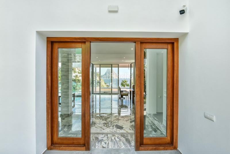 Foto c3bbbf06-194f-4f56-bf80-adb596006cb0. Haus mit heizung pool in Canuta Calp