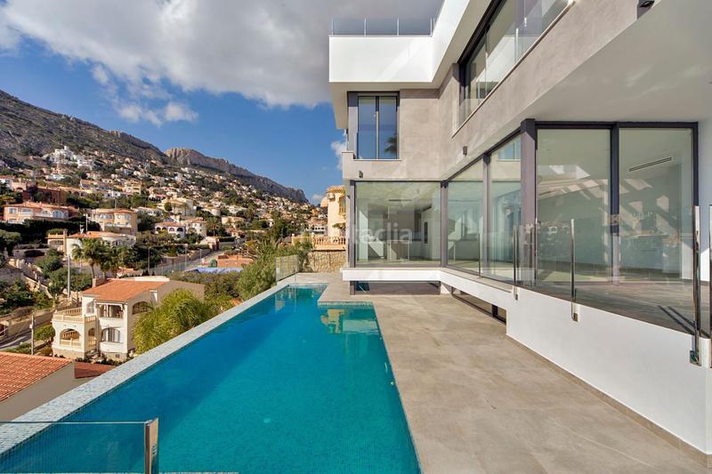 Foto e5316406-9d9b-4d3a-8edf-b93eafc6f579. Haus mit heizung pool in Canuta Calp