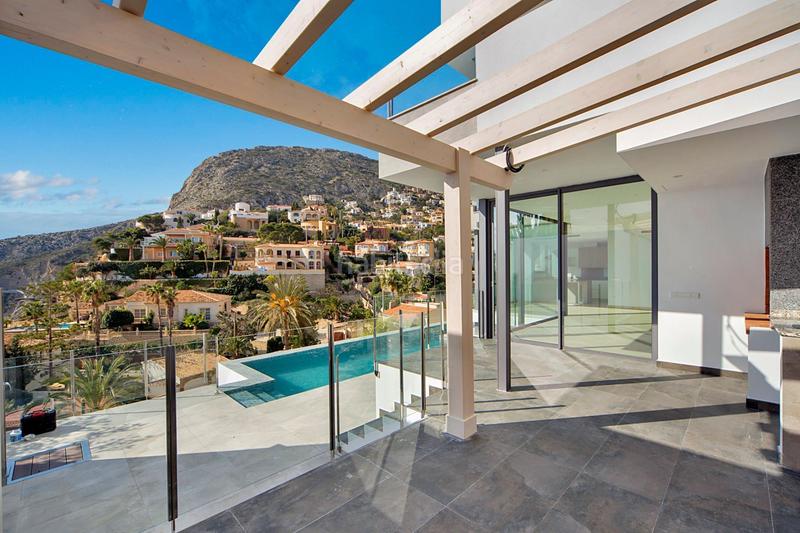 Foto 5c3a2aad-3766-471c-bf4f-661462da745f. House with heating pool in Canuta Calp