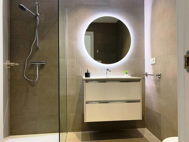 Foto 73fe1d85-b8be-4d08-8665-a6d9d626ac09. Alquiler piso apartamento en alquiler en el centro de denia con tres habitaciones en Dénia