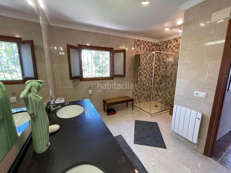 Foto 23734d42-581f-4fb1-88e8-3dc649f1fa16. Chalet avec piscine dans Pinar de Advocat-Cometa Moraira