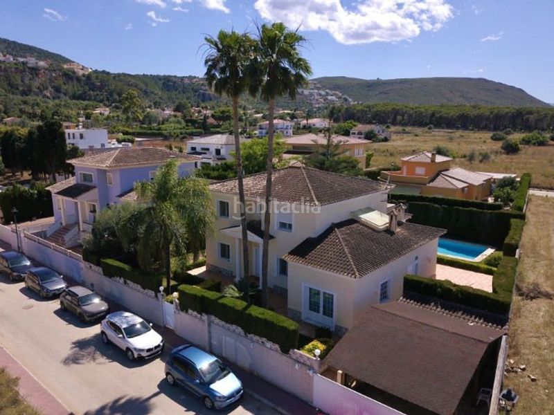Foto 0a01b562-8850-45b7-a51b-635e0e3e2993. Xalet amb calefacció piscina a El Montgó Dénia
