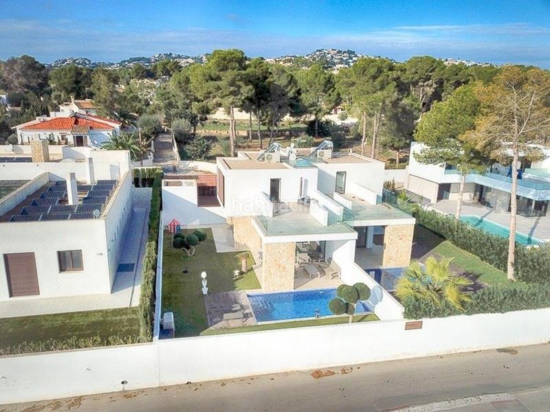 Foto 967ae2b2-f010-474a-b51b-d9e85b7c6c5c. Chalet con riscaldamento piscina in Pinar de Advocat-Cometa Moraira