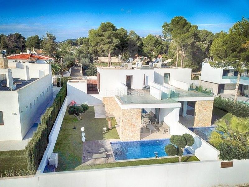 Foto e2479b4b-0c03-4e23-9d35-a9b47a2ec872. Chalet con riscaldamento piscina in Pinar de Advocat-Cometa Moraira