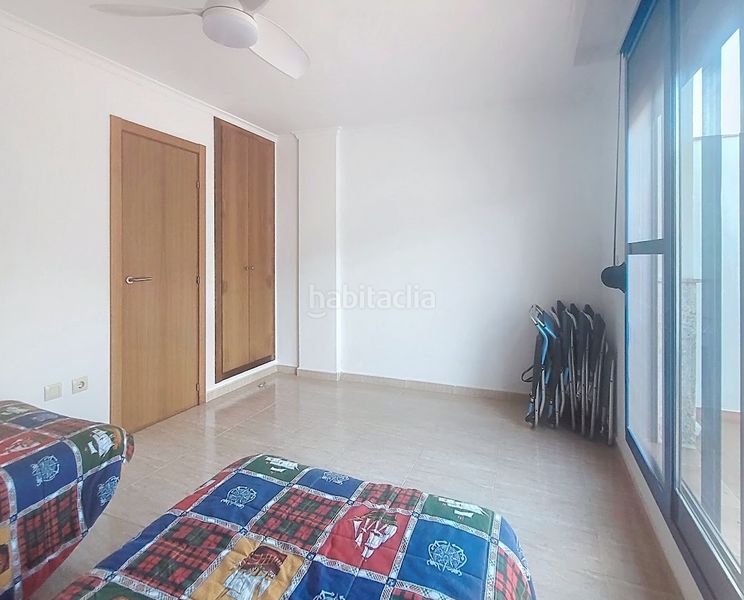 Foto ca95f056-d0e5-4241-8b99-ac71e5ffb4ea. Casa adossada amb piscina a Oliva playa Oliva