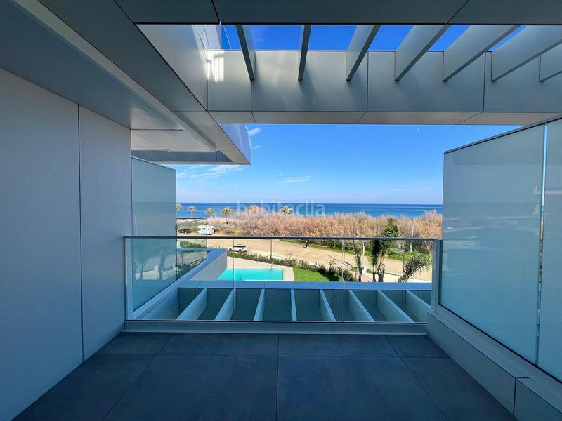 Foto 1f2a041d-193b-487f-8a8d-d4eecb29ca1a. Apartamento estupendo apartamento nuevo en primera línea en Dénia
