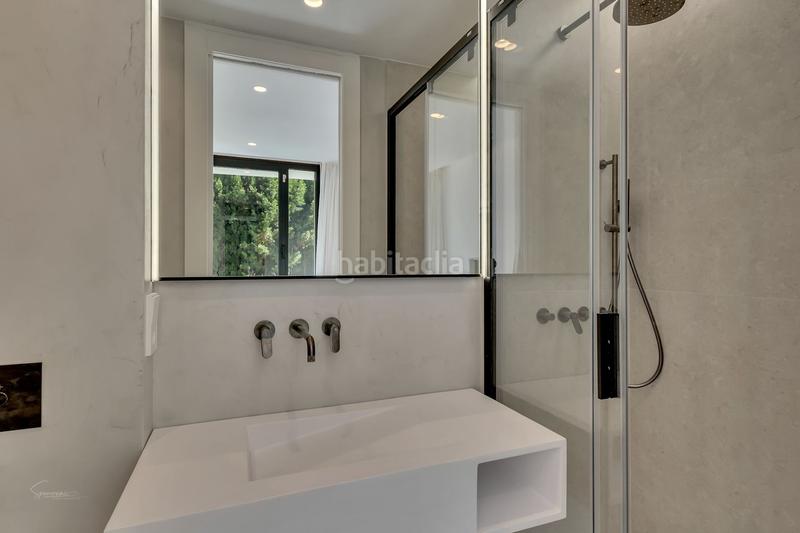 Foto 2060175a-2079-4c5a-95f1-66d9561f4db0. Casa con riscaldamento piscina in Las Rotas / Les Rotes Dénia