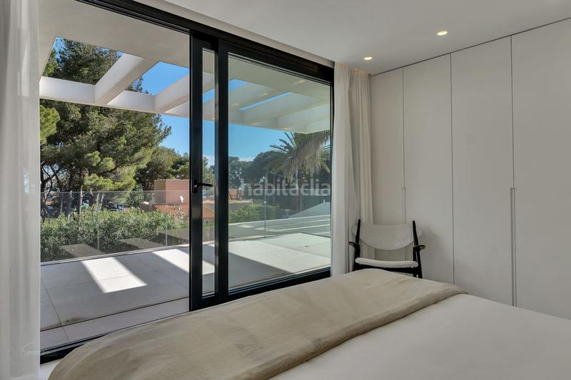 Foto 69db999b-f1ad-41dd-abff-2a78a17c22dc. Casa con riscaldamento piscina in Las Rotas / Les Rotes Dénia